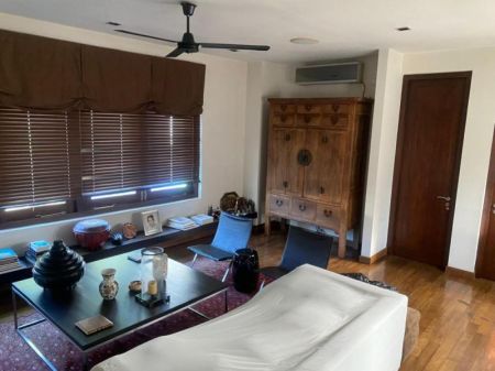 Living Room - House for sale in Colombo 5 
