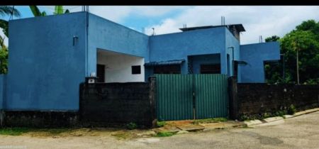 Exterior - 2 Bedroom House for Sale - Wattala, Hunupitiya | LKR 33 Million (EM722)