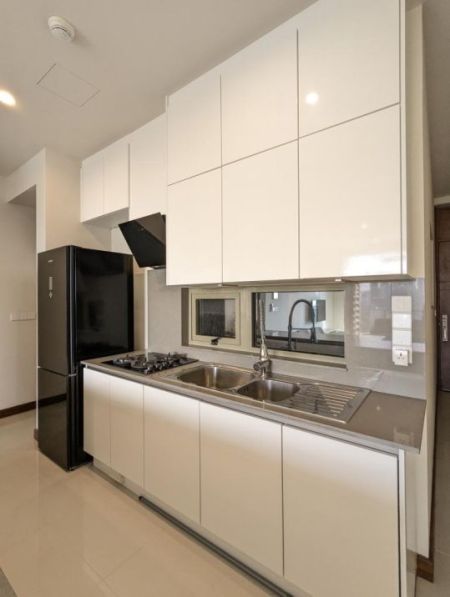 Kitchen - The Grand Ward place 2 bedrooms furnished apartment rent - Colombo 7