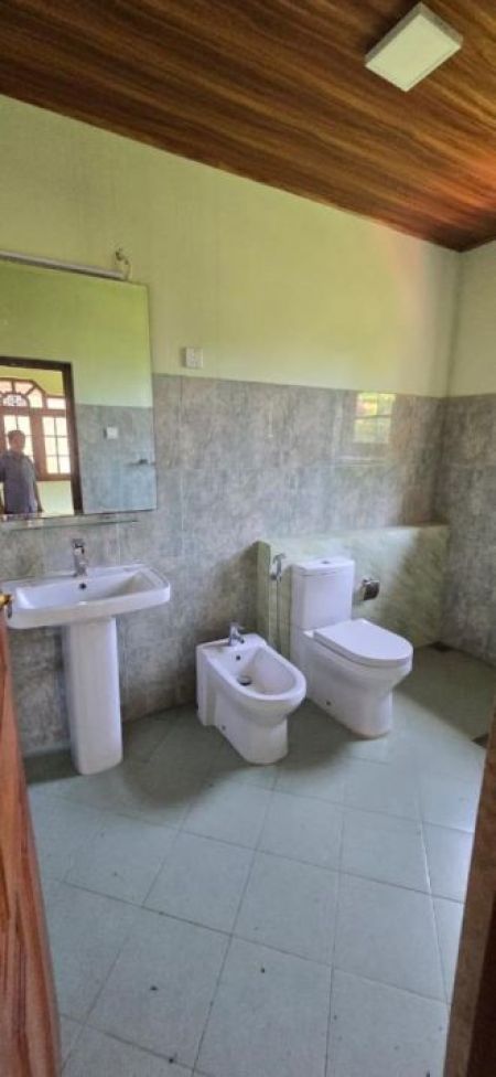 Bathroom - House For Sale – Nawala