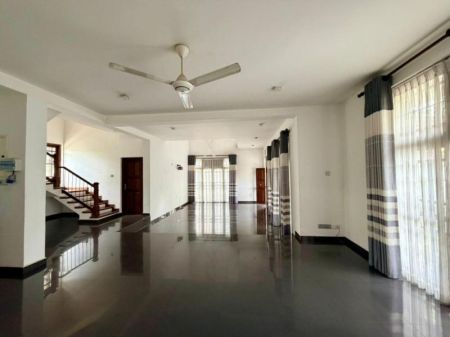 Living Room - Luxury 7 Bedroom 3-Storey House for Rent at Pannipitiya | LKR 600,000 (EM005MK)