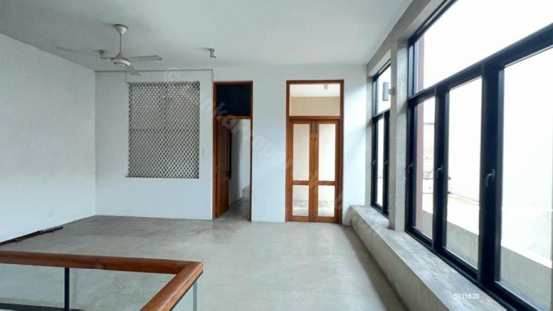 House for sale in Colombo 5