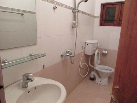 Bathroom - Three-storey house for sale in Katugastota (SSPH-313)
