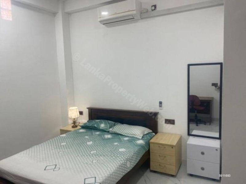 Bedroom - House for rent in Mount Lavinia
