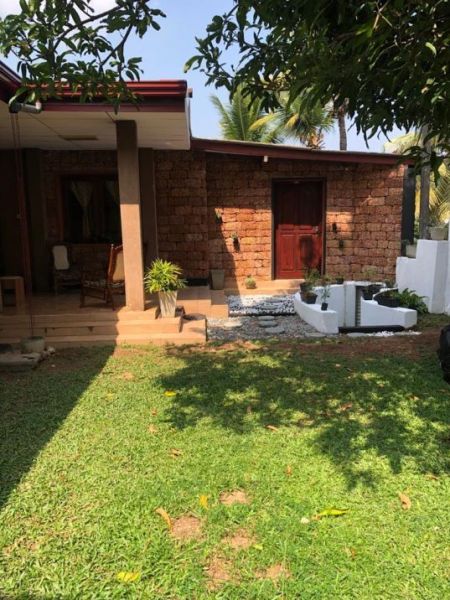 Exterior - 4 Bedroom House For Sale in Rajagiriya - PDH27