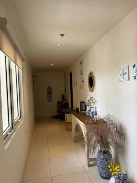 Living Room - Capital Trust - 03 Bedroom Furnished Apartment for Sale in Colombo 04 (A5765)