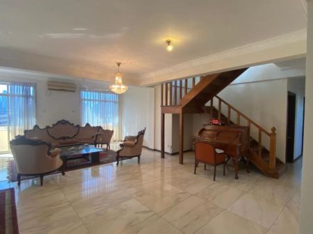 Living Room - Apartment for rent in Colombo 3 