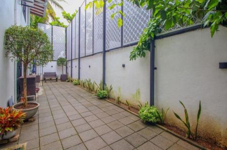 Exterior - Gated Community House for Sale in Dehiwala