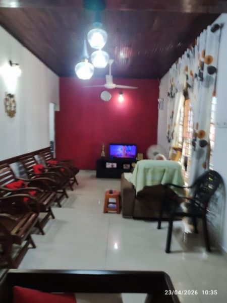 Living Room - House and three-storey dormitory building for sale in Malabe (SSPH-319)