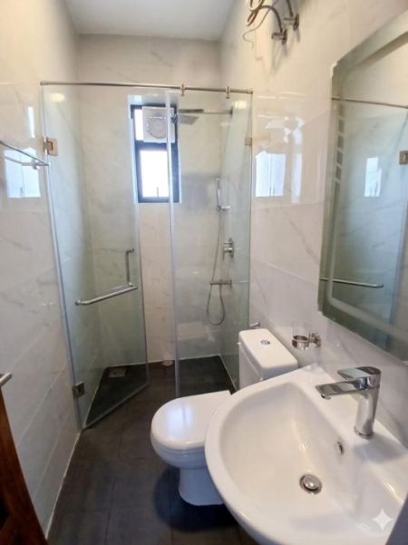 Bathroom - Brand NEW 3 Bed Apartment Sale in Rudra Mw, Wellawatte (Opp to Hindu Ladies College) Higher Floor