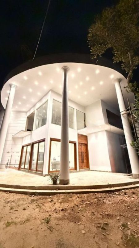 Exterior - 3-Storey House for Sale in Piliyandala Bokundara - EH413