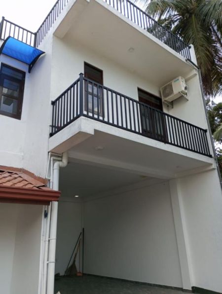 Exterior - 2 Story House For Sale in Piliyandala Kahapola - EH414