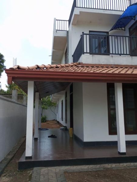 Exterior - 2 Story House For Sale in Piliyandala Kahapola - EH414