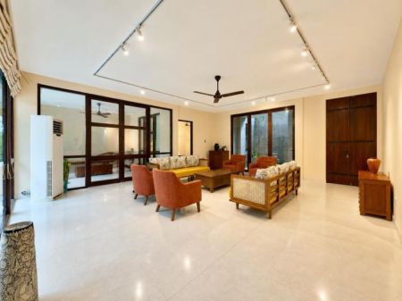 Living Room - Luxury House For Sale At Thimbirigasyaya Rd, Colombo-5
