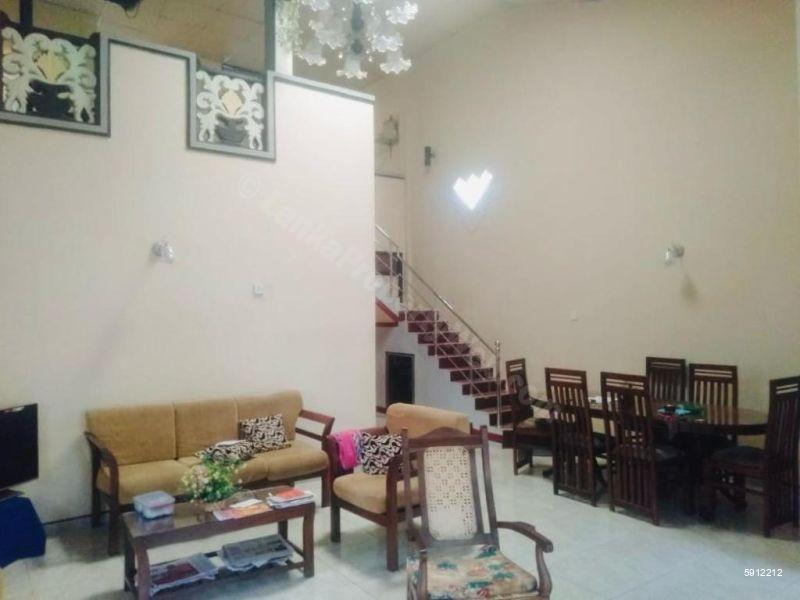 Living Room - House for sale in Panadura