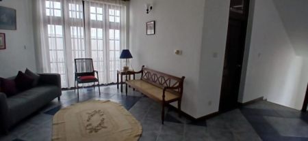 Living Room - Geoffrey Bawa-Inspired Luxury Residence in Prime Pelawatte