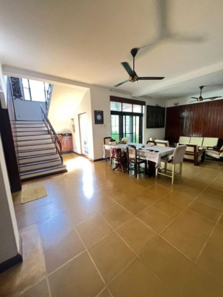 Living Room - 4 Bedroom Furnished House for Sale - Colombo 7 | LKR 320 Million (EM726)