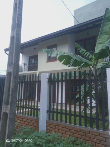 Exterior - 3 Bedroom House For Sale in Moratuwa  - PDH178