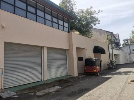 Exterior -  6 Bedrooms House for Rent in Colombo 7- PDH126