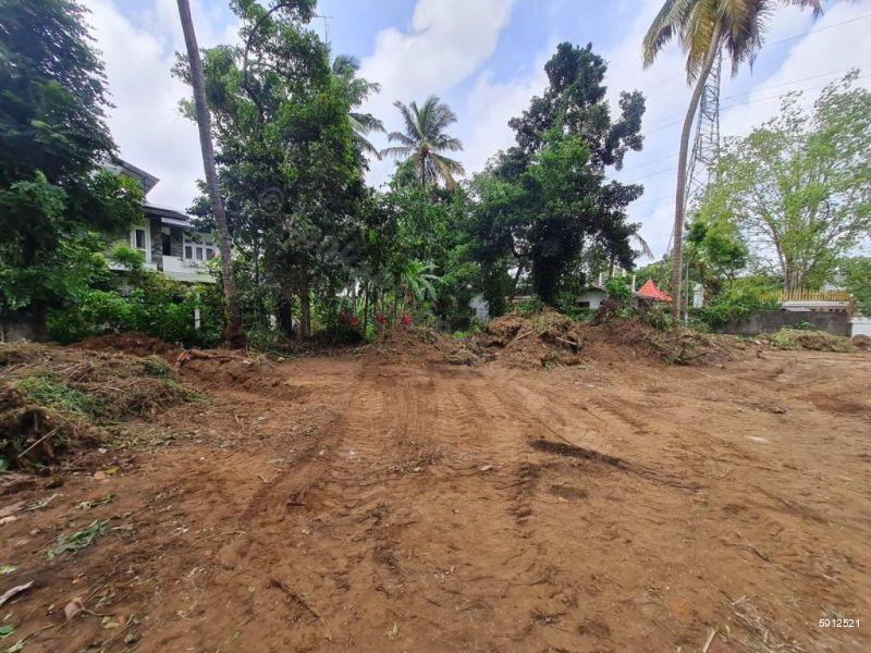 Bare Land for sale in Maharagama