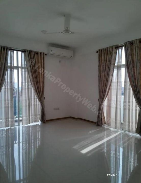 Bedroom - Apartment for rent in Colombo 5