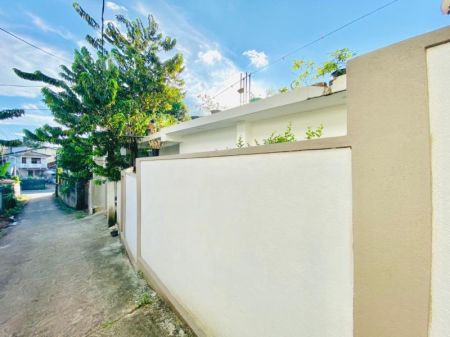 Exterior - Single Storied House For Sale in Rajagiriya- PDH161