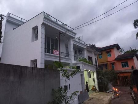 Exterior - 4 BR Luxury House For Sale in Pelawatta  - PDH168
