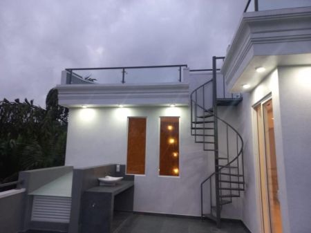 Exterior - 4 BR Luxury House For Sale in Pelawatta  - PDH168