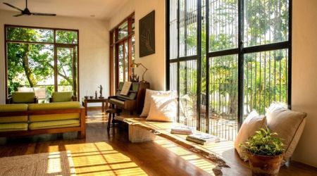 Living Room - Exquisite Waterfront Luxury Residence for Sale or Rent in Nawala