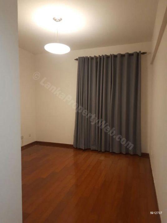 Apartment for sale in Colombo 5