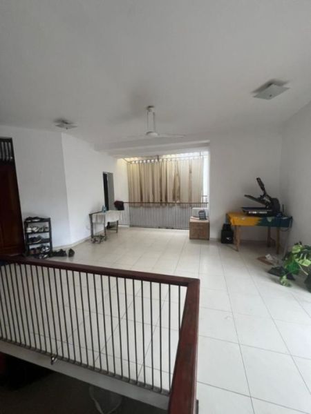 Living Room - House for sale in Colombo 5 
