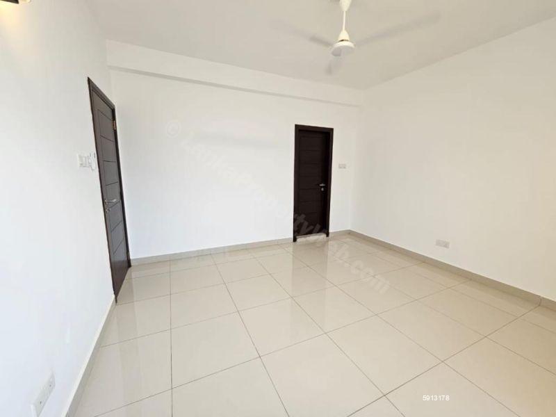 Apartment for rent in Colombo 4