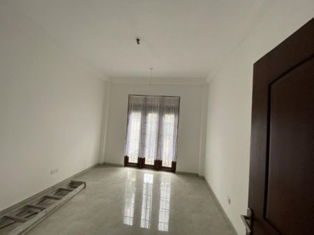 Bedroom - Almost Brand New 3 Story House for Sale – Walking Distance to High Level Rd