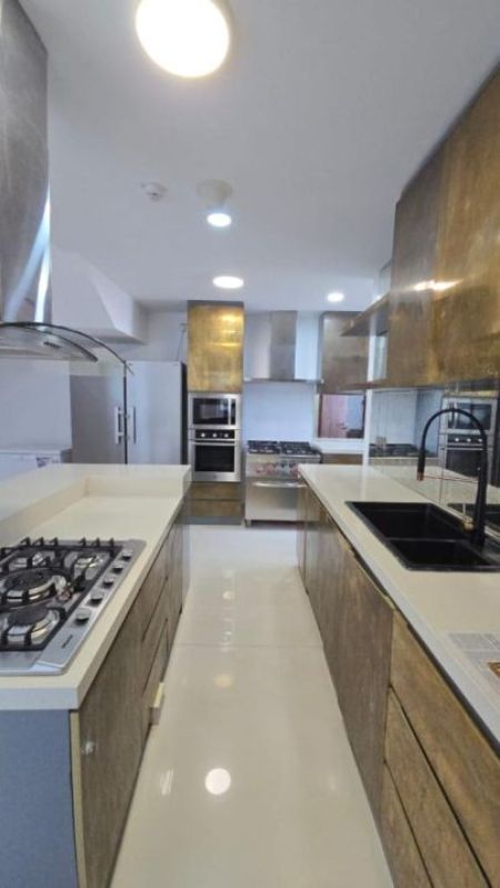 Kitchen - ￭ Park Heights ￭ 04BR Duplex Apartment For Rent ￭ (NK11302)