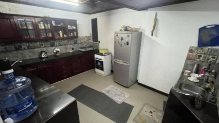 Kitchen - House for sale in Kalubowila
