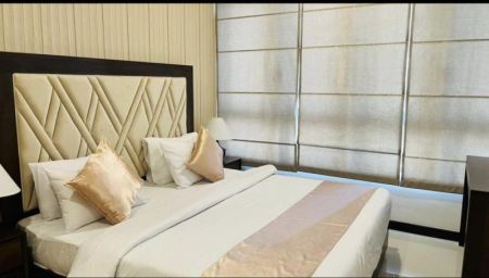 Bedroom - 2 Bedroom Luxury Apartment for Rent - Colombo 2, Trizen Apartment | USD 1,800 Per Month (EM744)