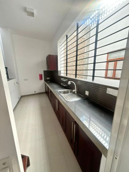 Kitchen - 4 Bedroom Architect Designed House for Sale - Rajagiriya, Kalapaluwawa | LKR 82 Million (EM745)