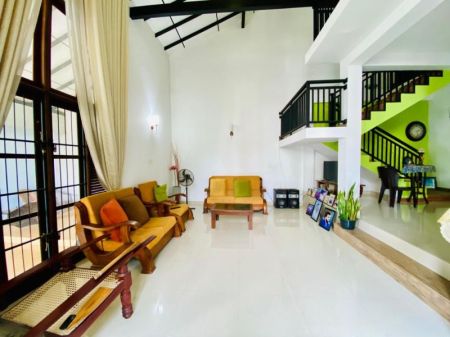 Living Room - 14 Perches Two-story House For Sale – Athurugiriya
