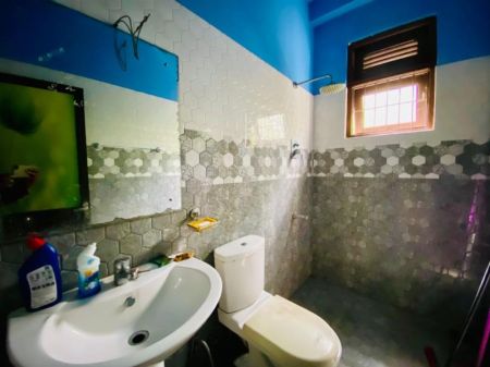 Bathroom - 14 Perches Two-story House For Sale – Athurugiriya