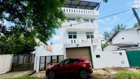 Exterior - (SR1481) Modern Luxury House for Rent in Thalawathugoda