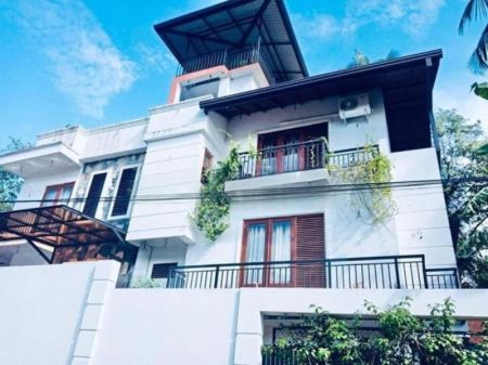 Exterior - (PH820) Three Storey House for sale in Maharagama
