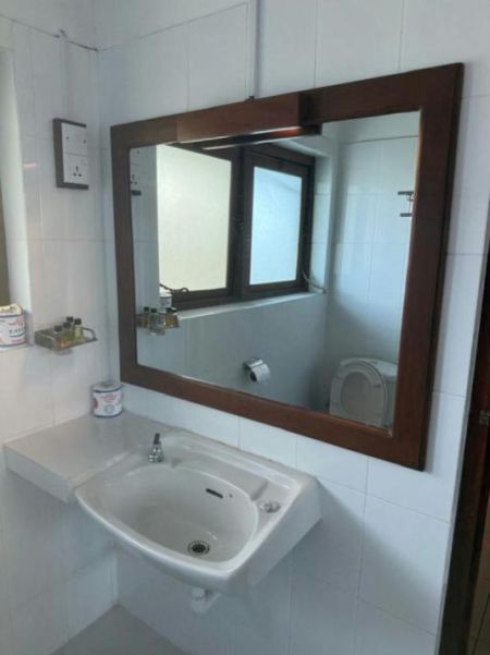 Bathroom -  06 Bedroom Furnished Apartment for Rent in Colombo 02 (A6046)-RENTED