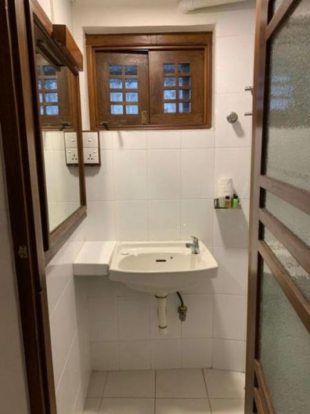 Bathroom -  06 Bedroom Furnished Apartment for Rent in Colombo 02 (A6046)-RENTED