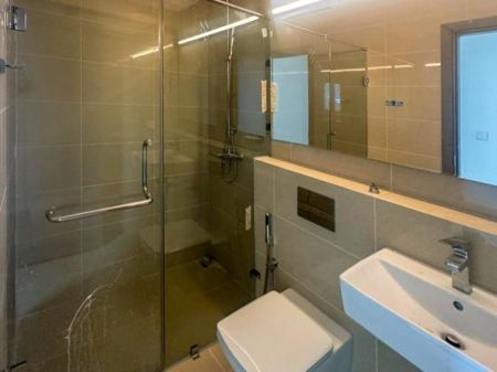 Bathroom - Apartment for Sale - Marina Square - Colombo 15 | LKR 85,000,000