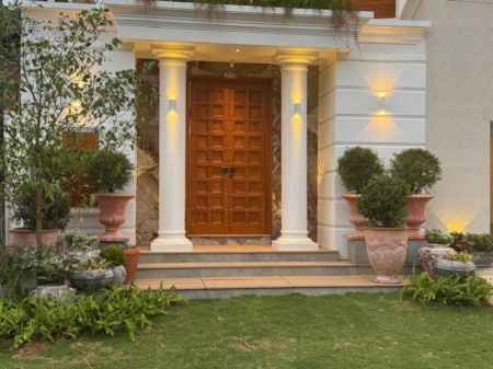 Exterior - Luxury House for Sale in Battaramulla – PDH371