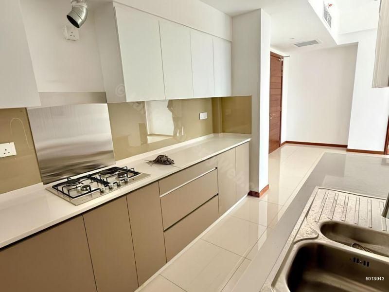 Kitchen - Apartment for sale in Pita Kotte