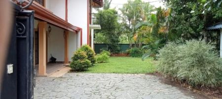 Exterior - 2 Storey House For Rent in Maharagama - EH416