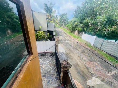 Exterior - Ground Floor Furnished House For Rent in Pelawatta, Battaramulla - EH422