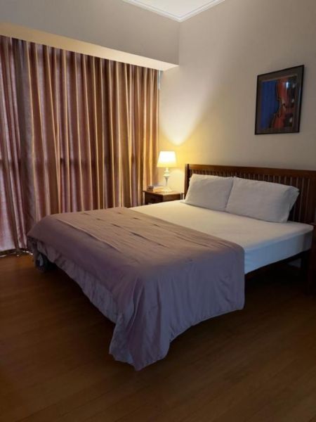 Bedroom - 2 Bedroom Sea View Apartment for Sale - Colombo 3, Emperor Residencies | LKR 90 Million (EM752)
