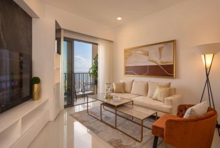 Living Room - 2 Bedroom Apartment for Sale at Trizen, Colombo 2 / LKR 76M (EM058VE)